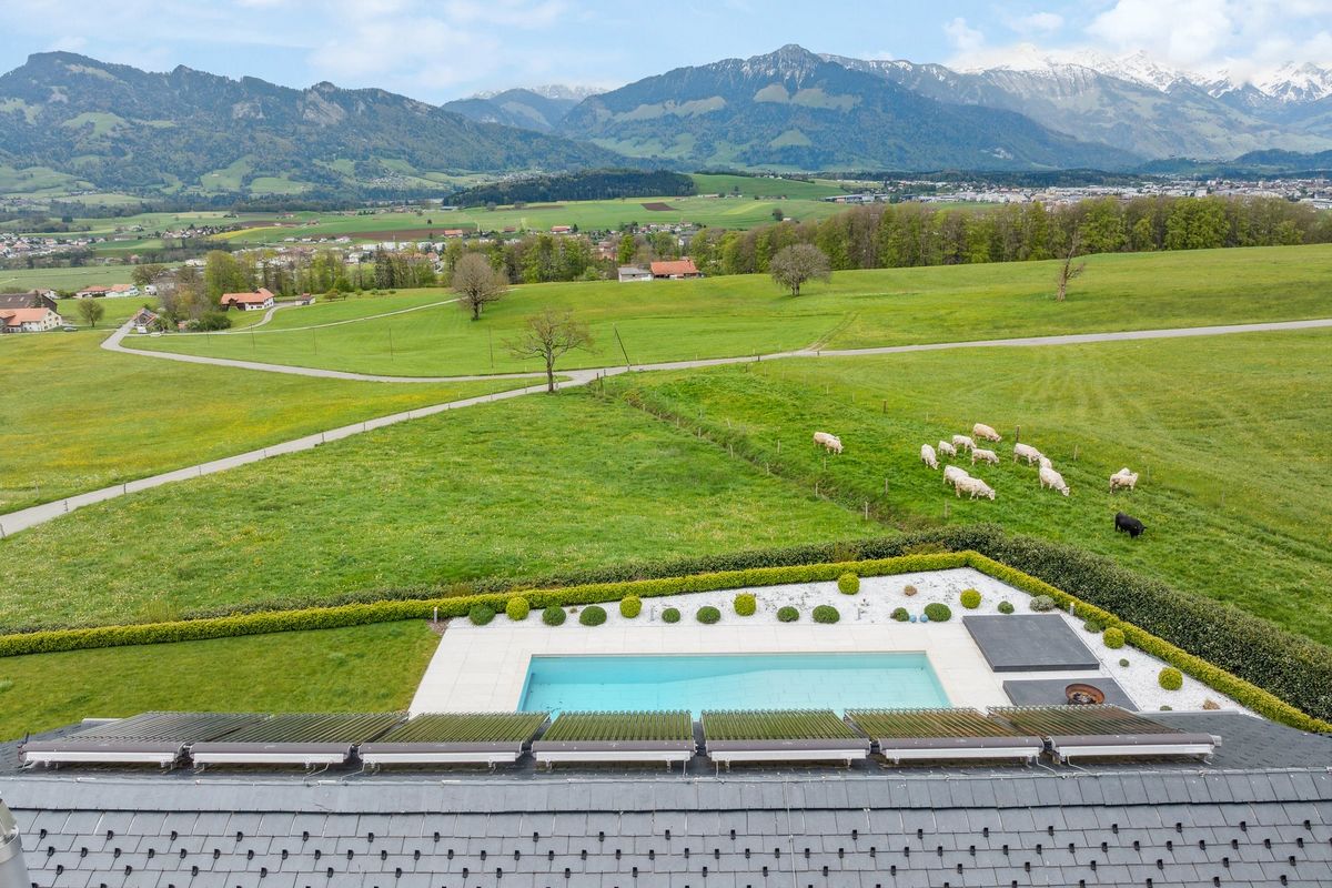 Magnifique propriété exceptionnelle ECO Efficiency avec piscine et vue panoramique