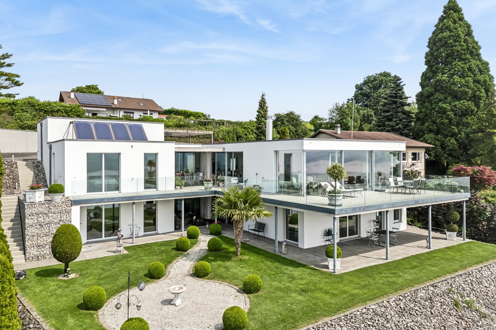 Property Photo - Prestigieuse villa contemporaine avec vue imprenable sur le lac de Morat