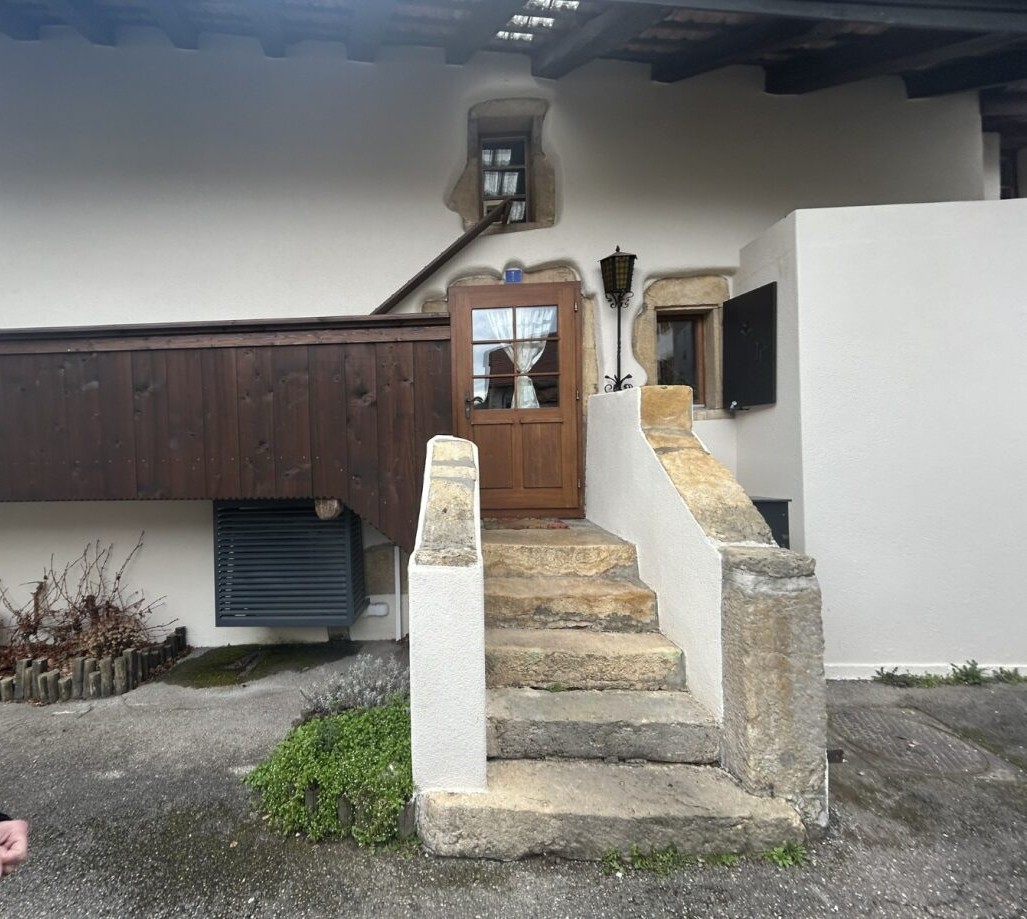 Charmante maison villageoise au cœur historique de Cressier - Photo de présentation