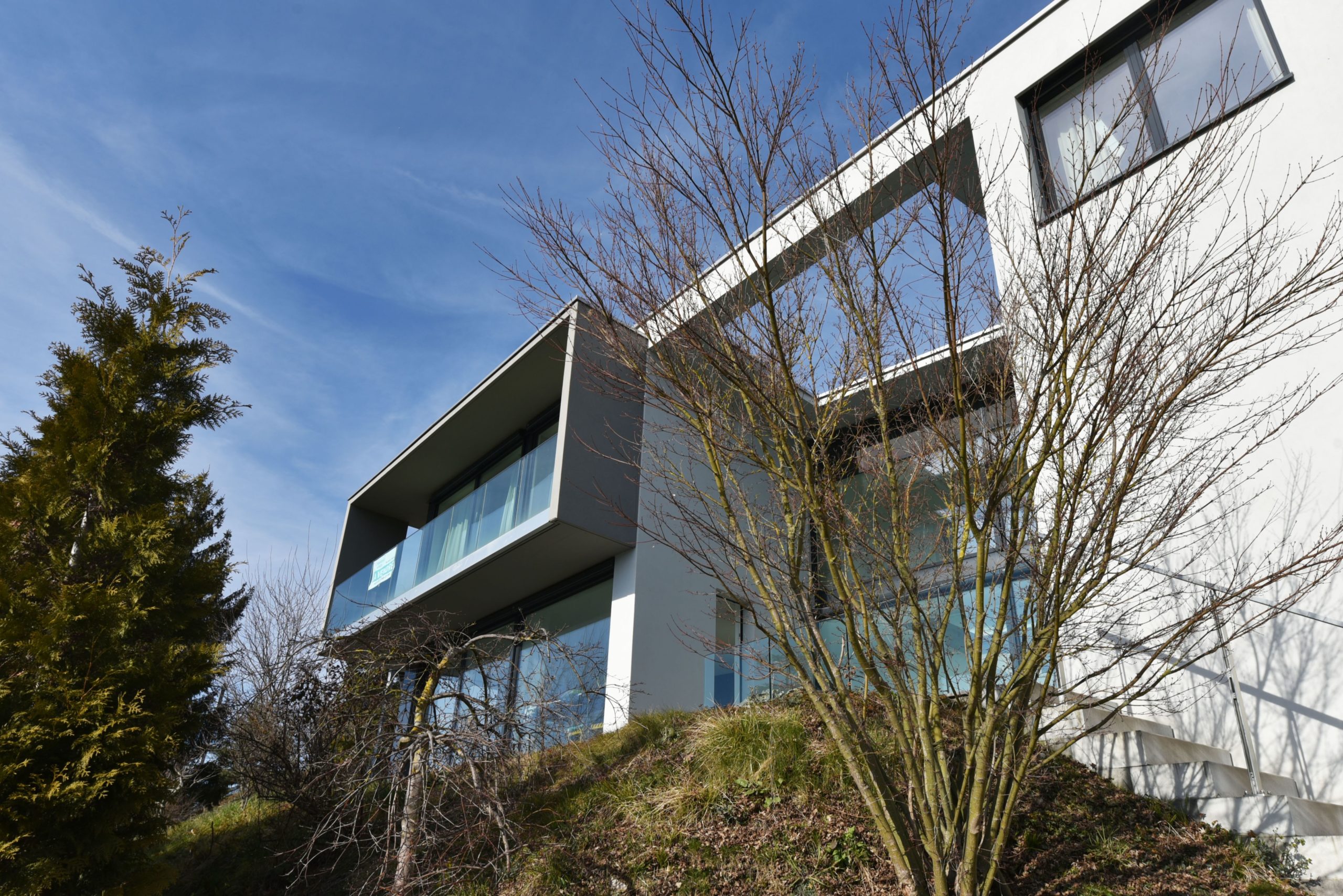 Villa d’exception au style californien avec vue dégagée