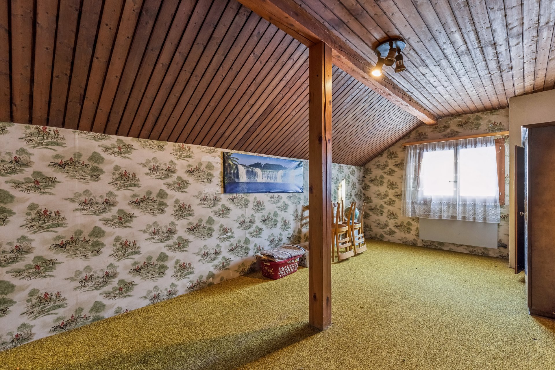 backbone_585629-a_007_web_2025-11-24-164126