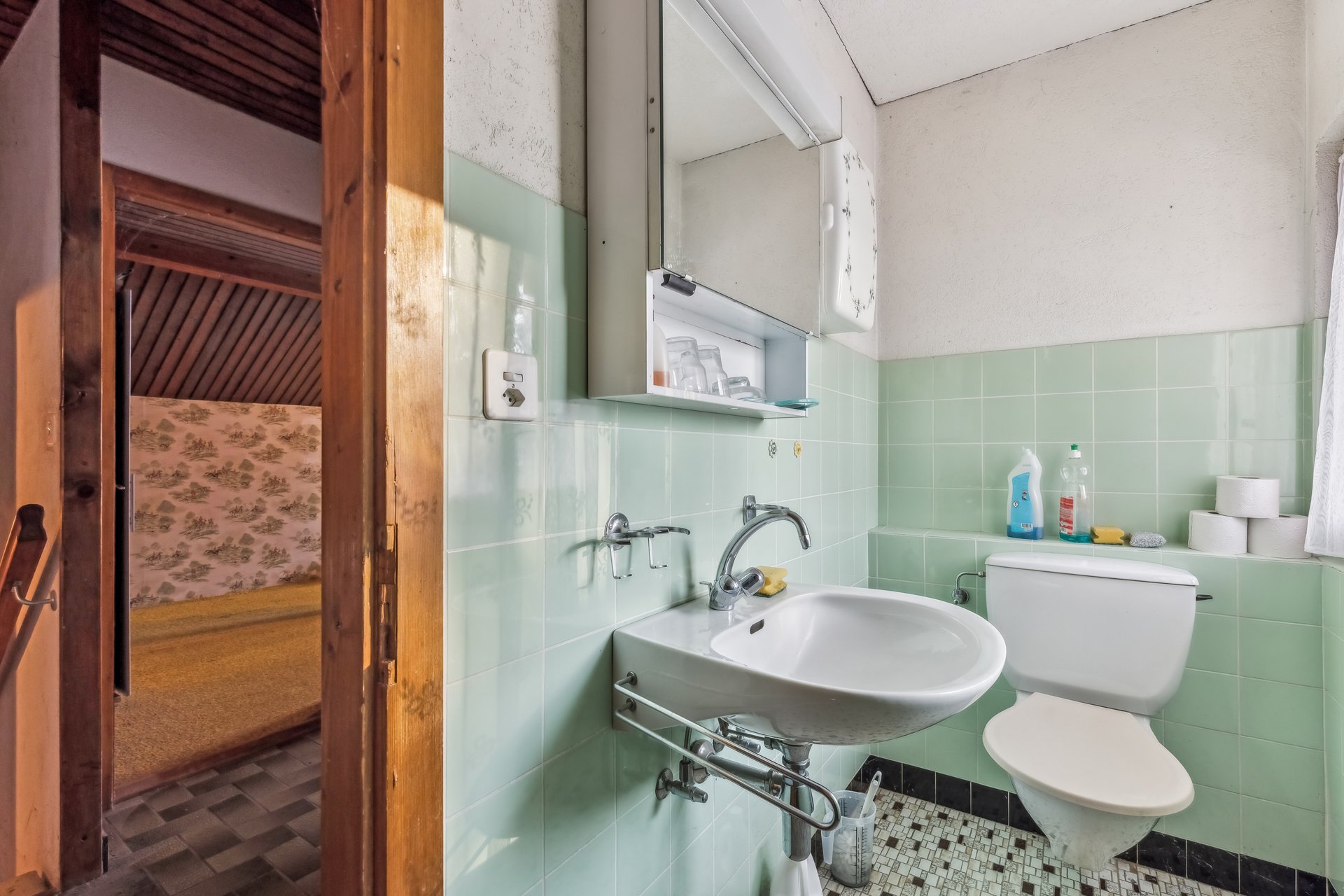 backbone_585629-a_010_web_2025-11-24-164126