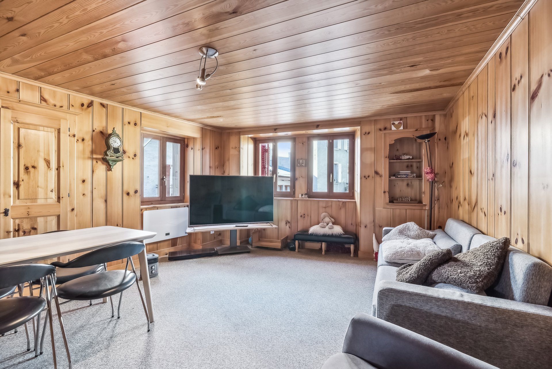 backbone_586666-a_031_web_2025-11-28-163234