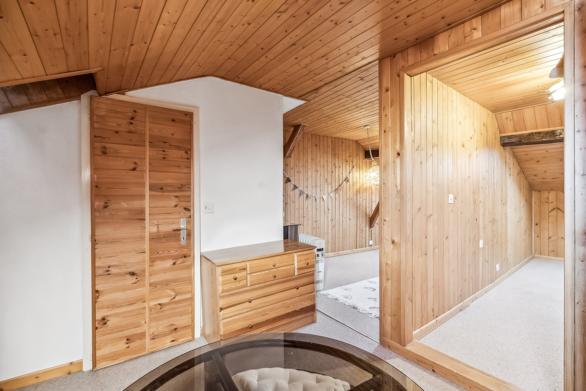 backbone_586666-a_052_web_2025-11-28-163234