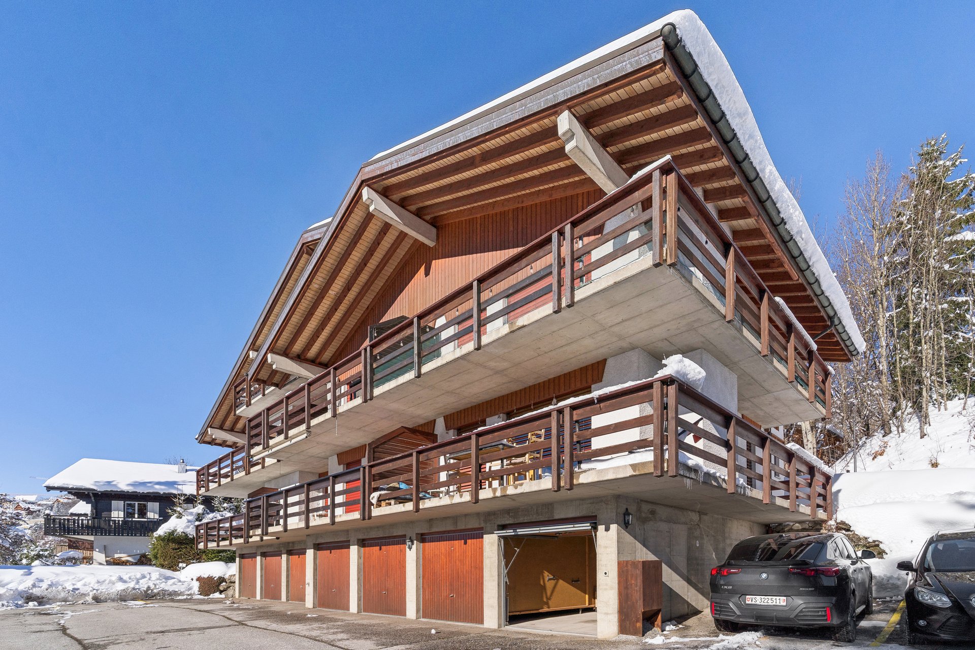 Appartement meublé lumineux avec vue panoramique à Crans-Montana - Photo de présentation