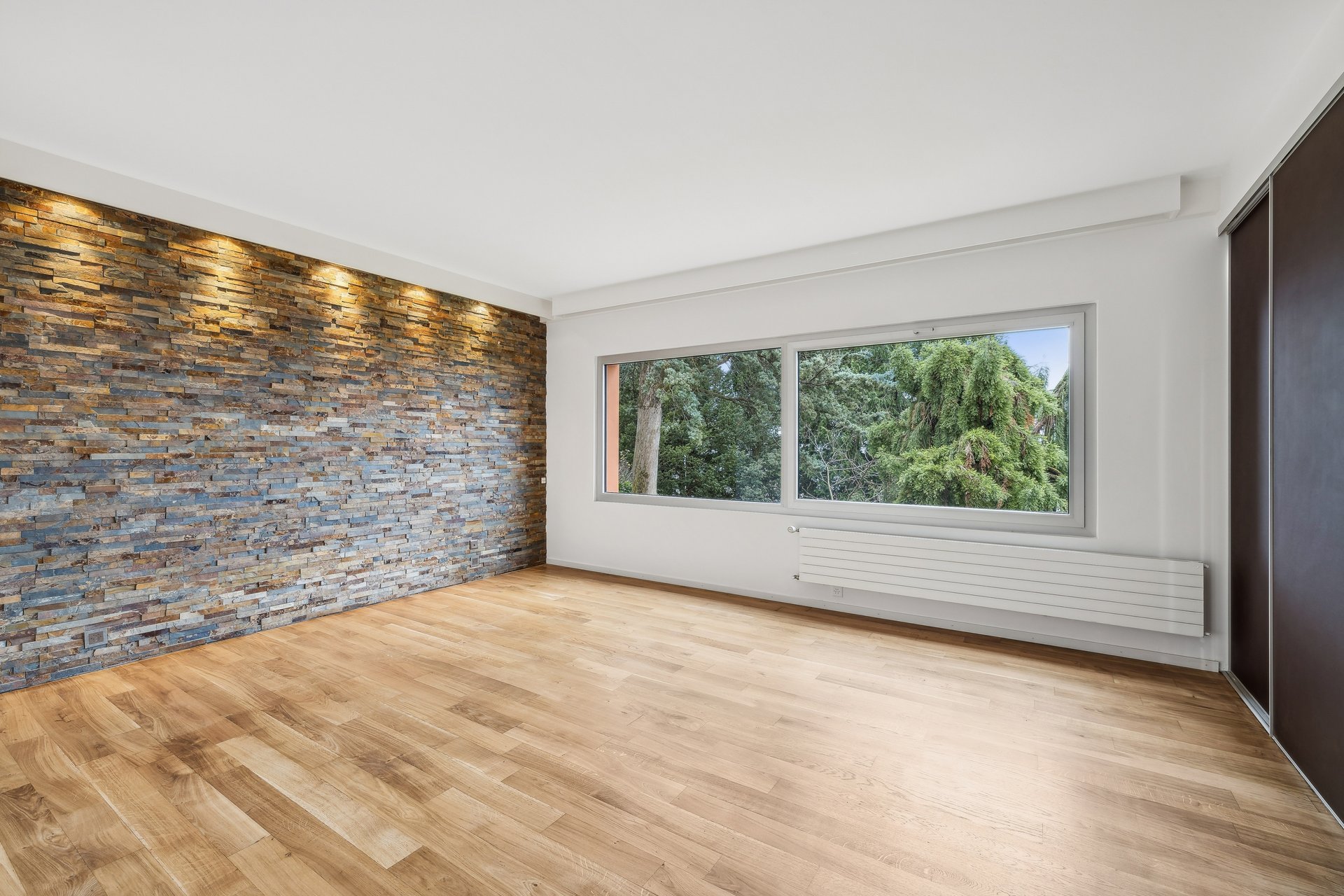 backbone_587769-a_001_web_2025-12-04-123234