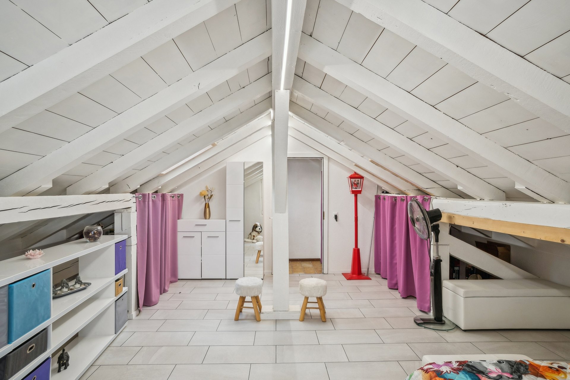 backbone_588656-a_001_web_2025-12-11-104111