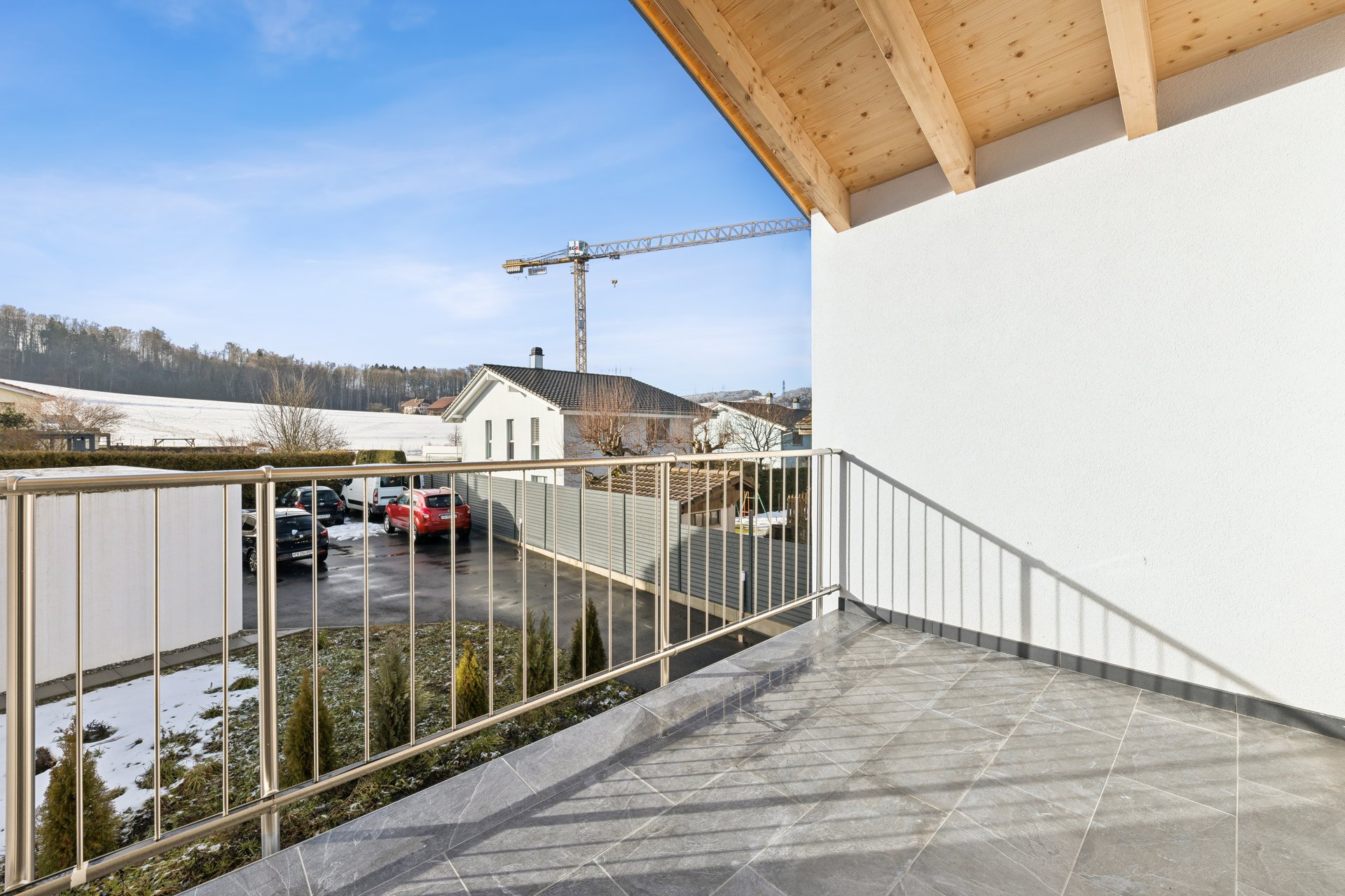 595654-A-backbonephoto-010