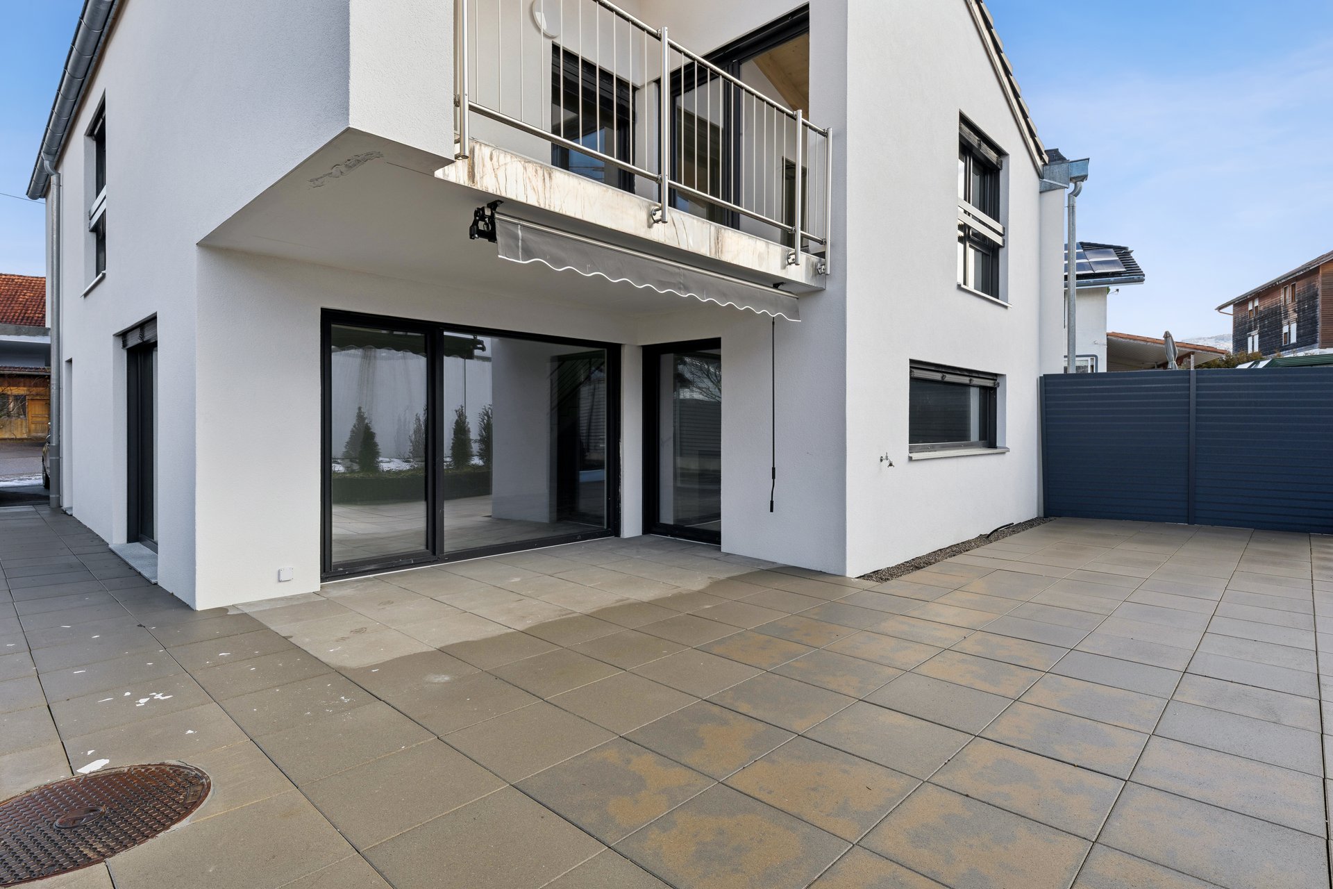 595654-A-backbonephoto-040