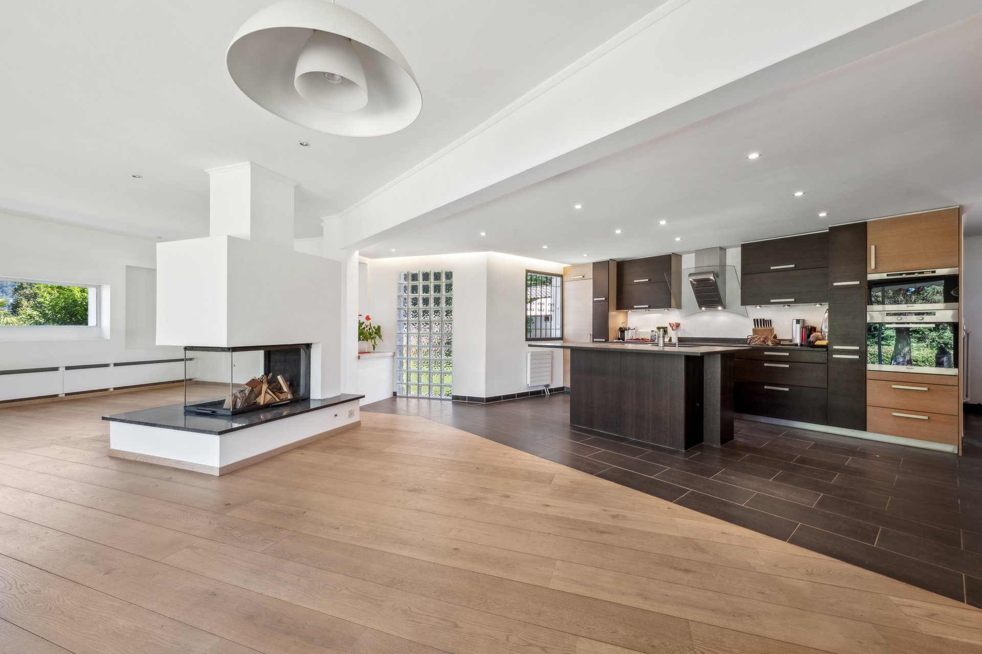 backbone_559425-a_004_web_2025-07-21-140739