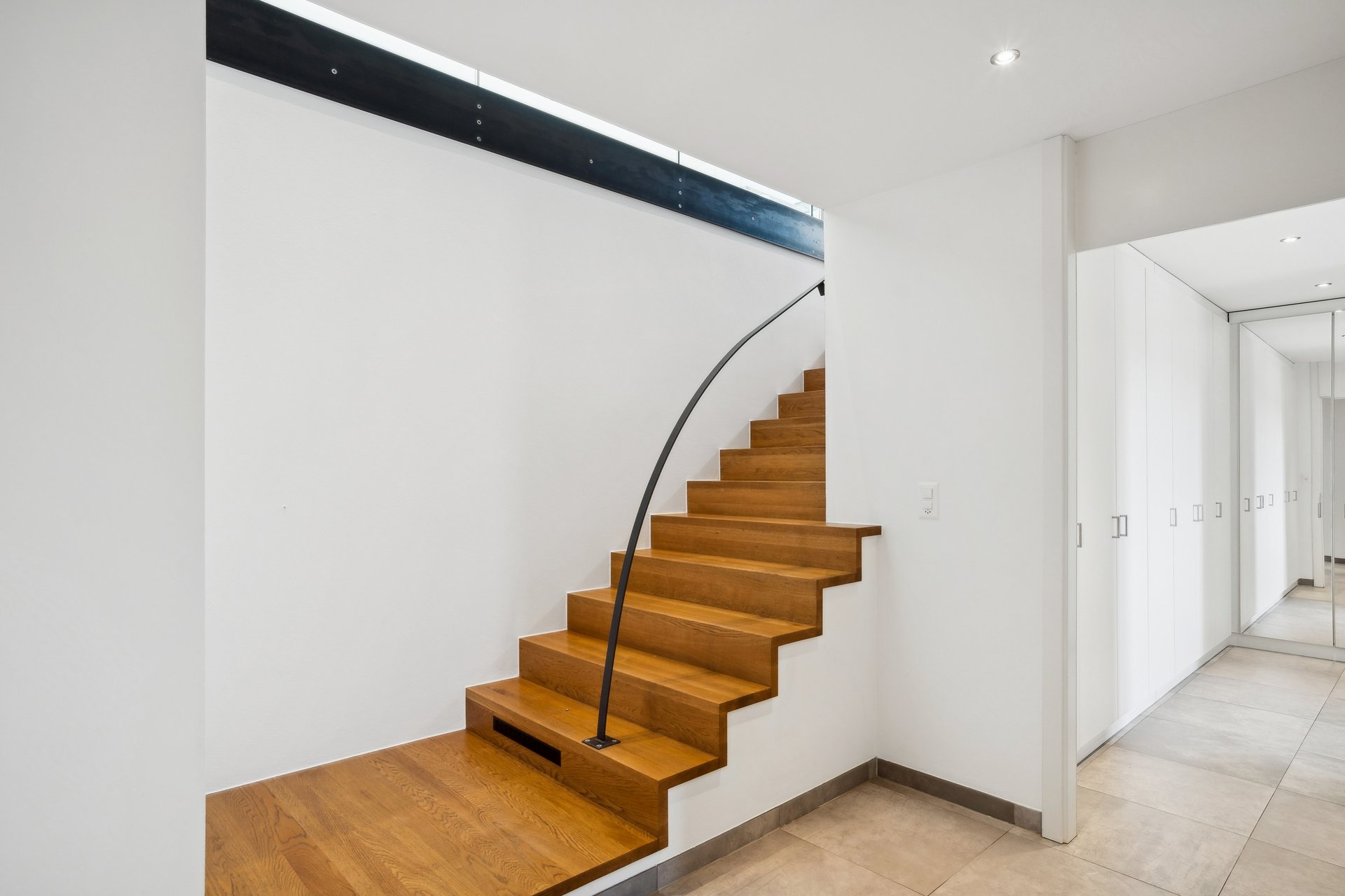 backbone_592166-A_033_WEB