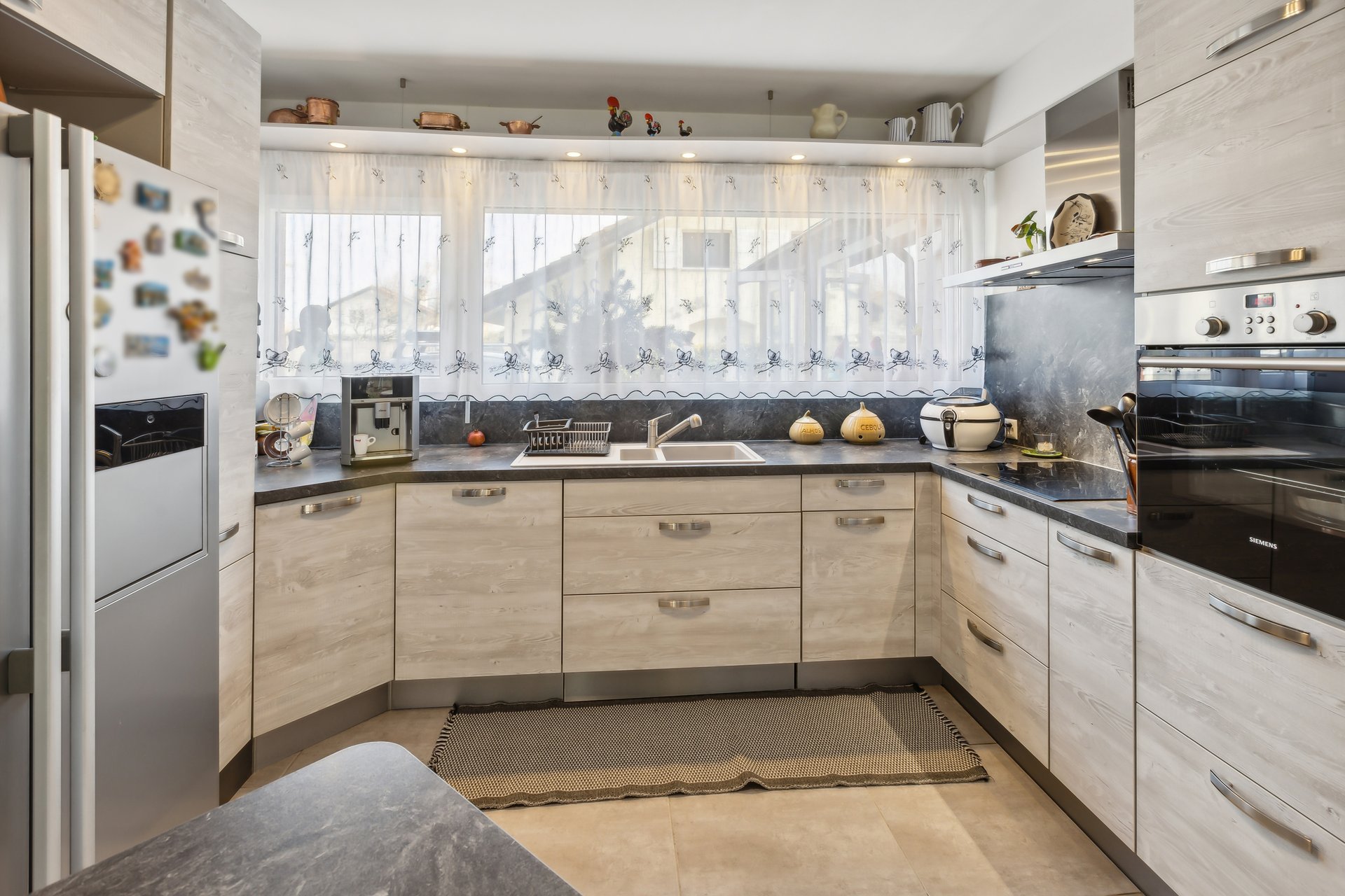 backbone_527585-a_043_b_web_2025-02-19-103055