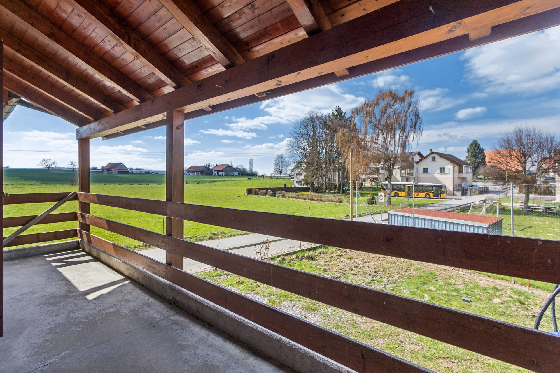 610522-A-backbonephoto-034__i_5BvXdeYy_Yb9AWZzvTN