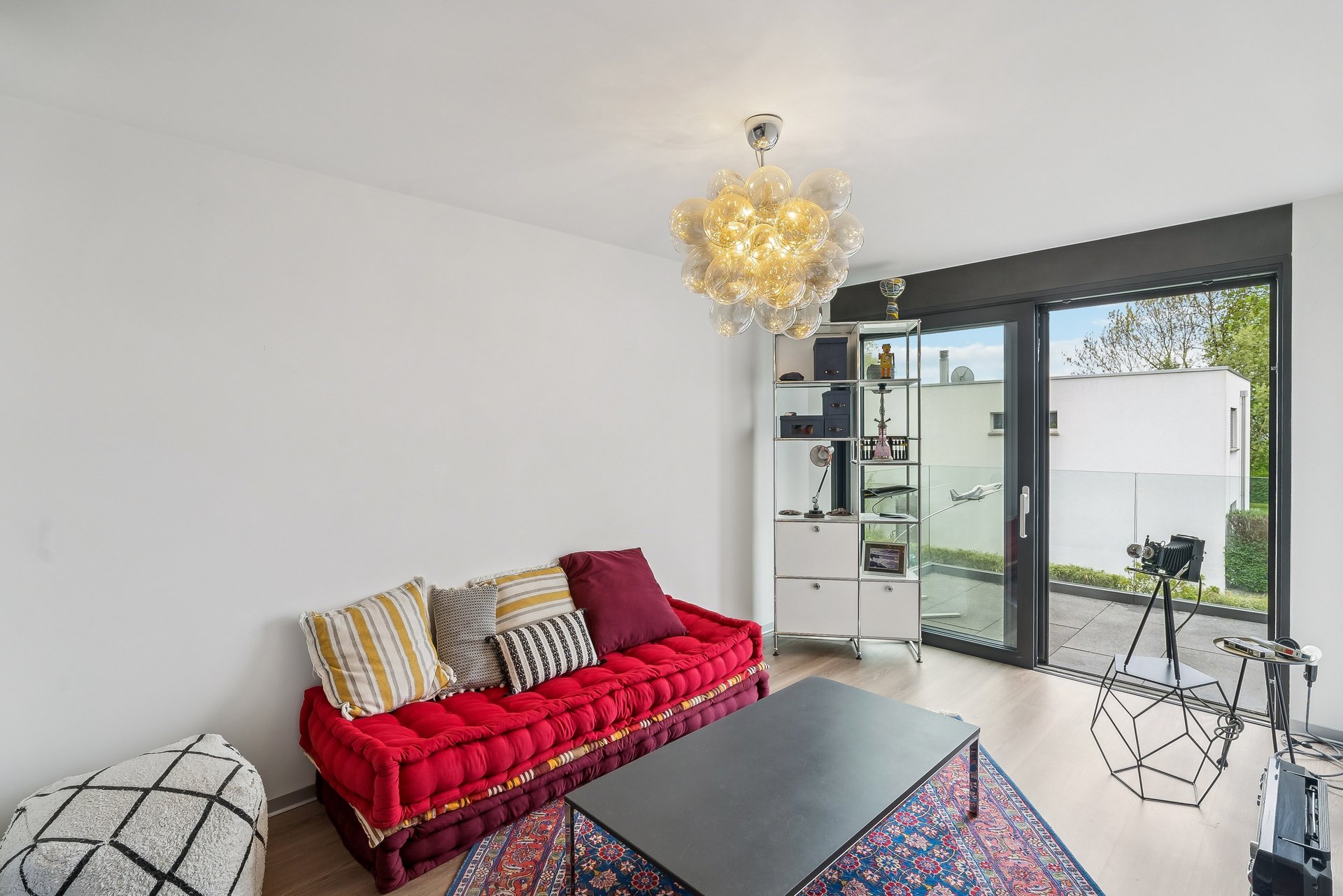 611367-A-backbonephoto-022