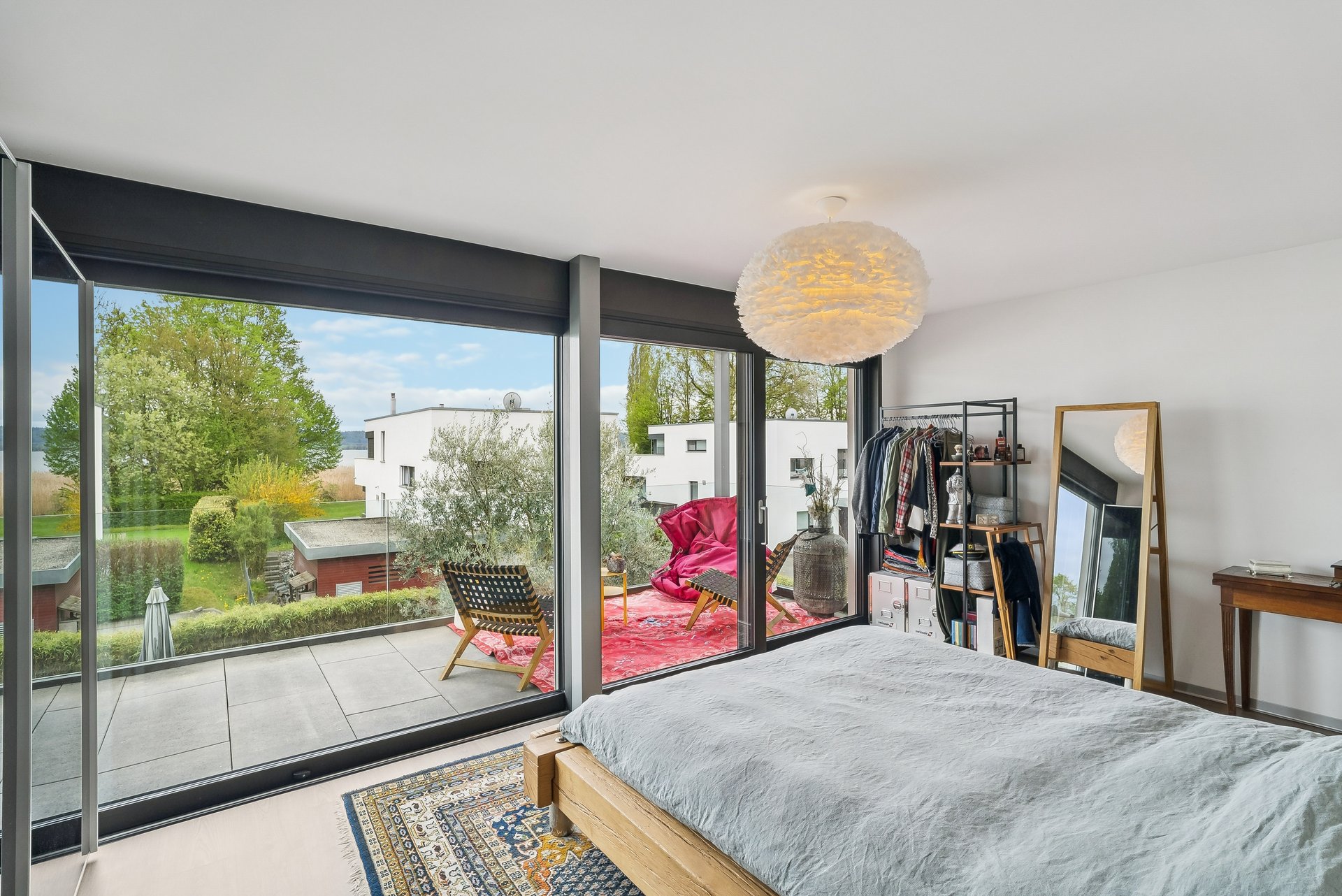 611367-A-backbonephoto-028