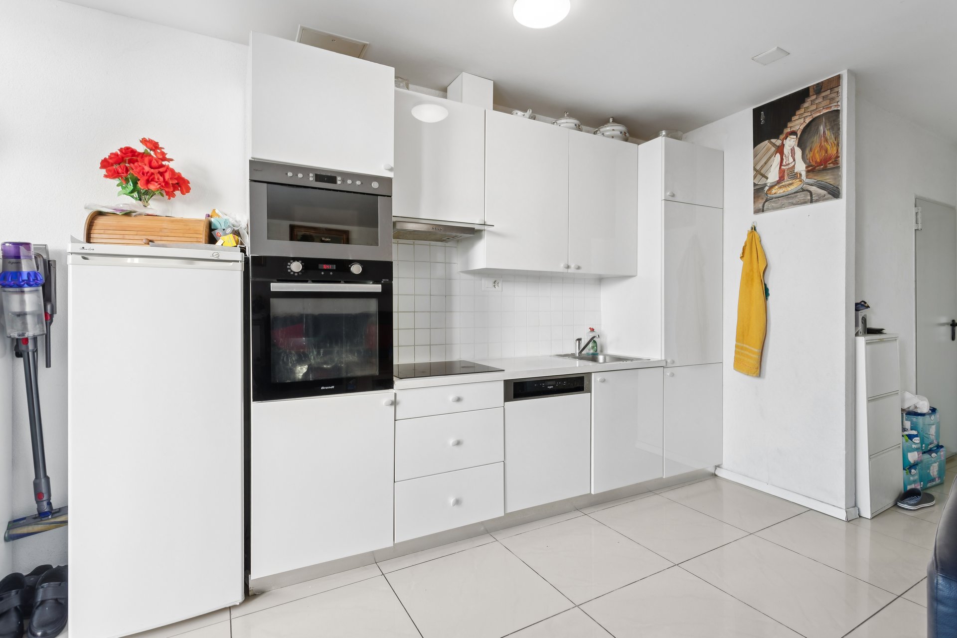 613384-A-backbonephoto-007