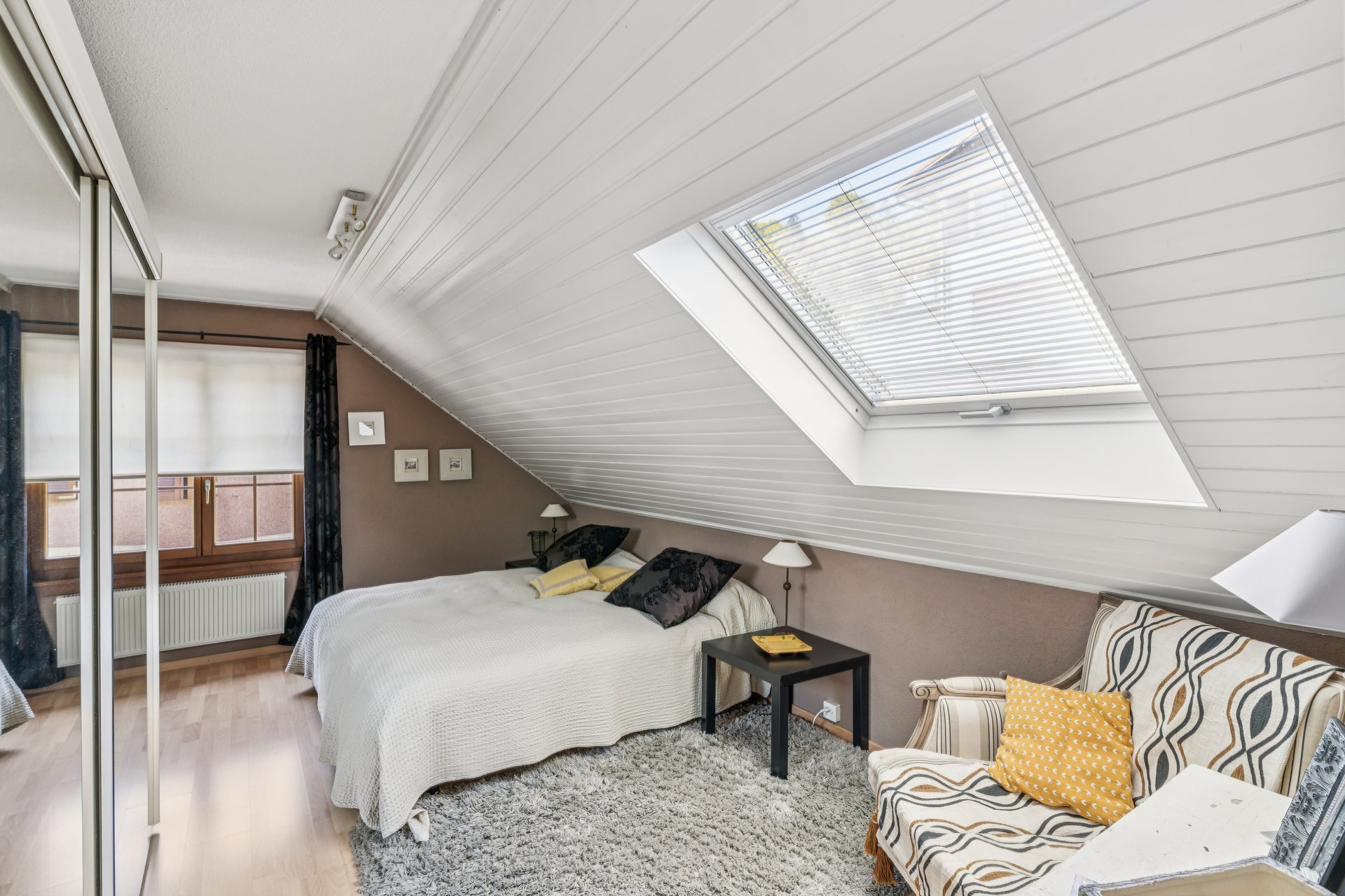 614085-A-backbonephoto-032_WEB