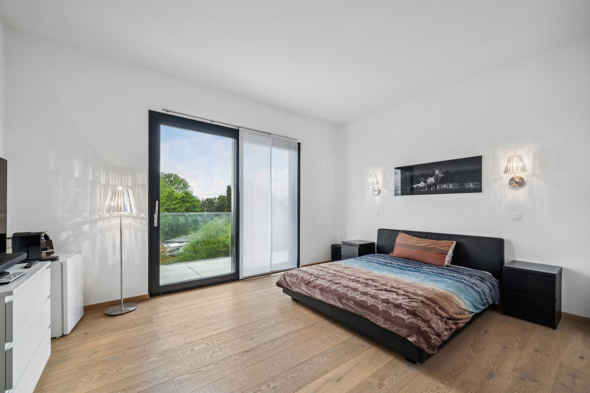 nvizvwhwqf__backbone_502636-a_131_web