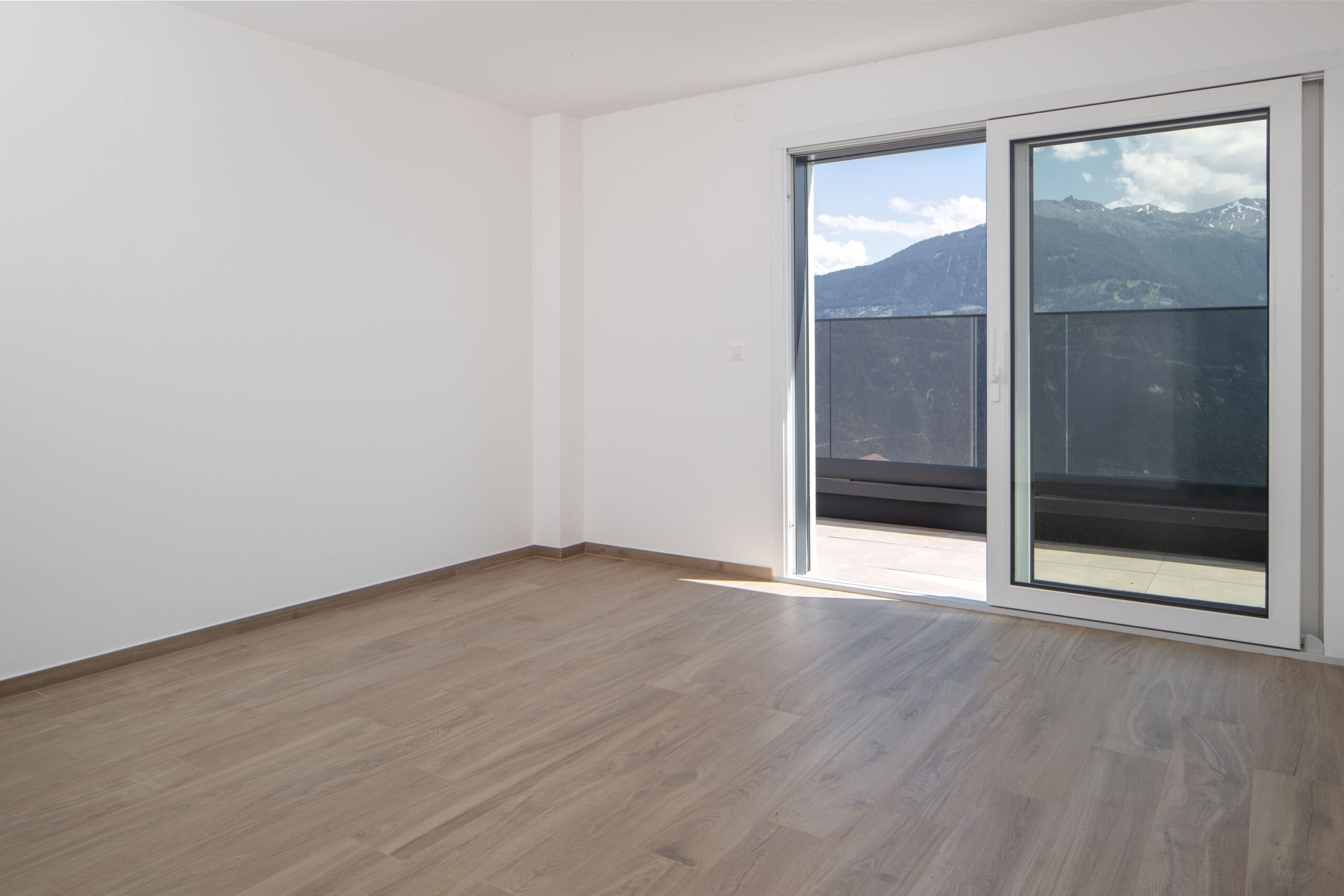 pghdwynqut__chambre-3-etage-2